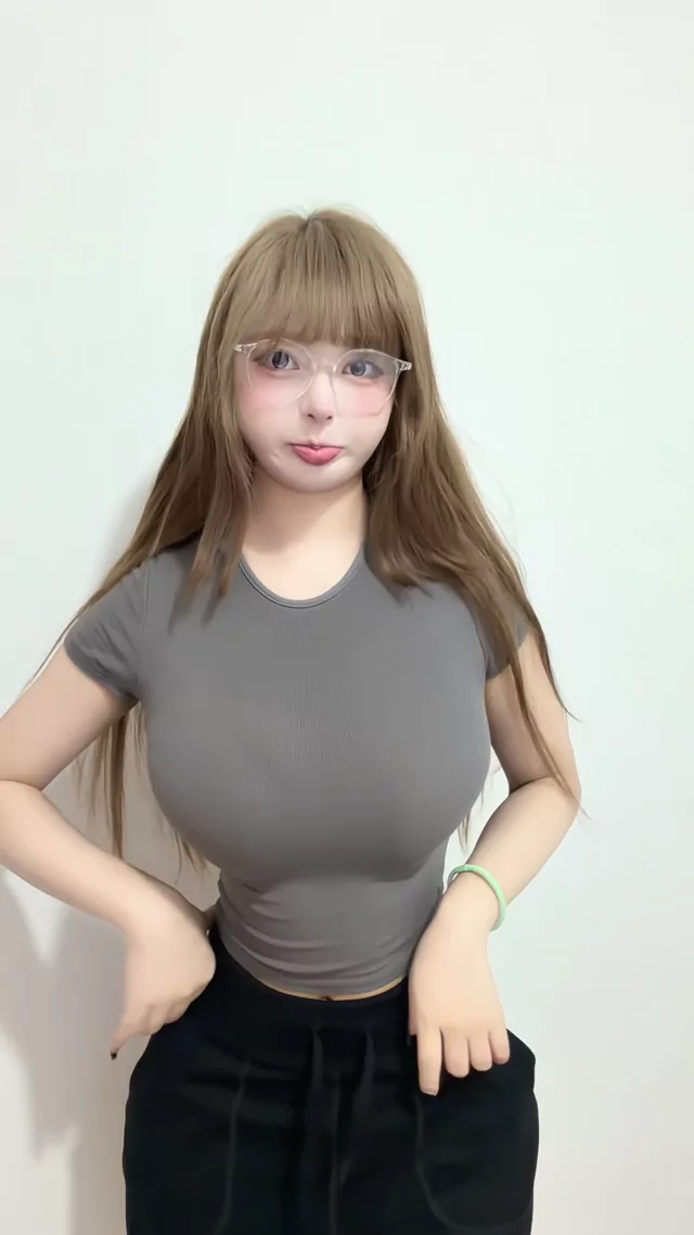 @ramenbearx 美少女 潮吹き 必見 Twitterエロ動画 @ramenbearx の投稿動画 シーン3