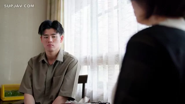 @ThomasAvActor 女子大生 コスプレ 必見 SNS流出動画 @thomasavactor の投稿動画 シーン1
