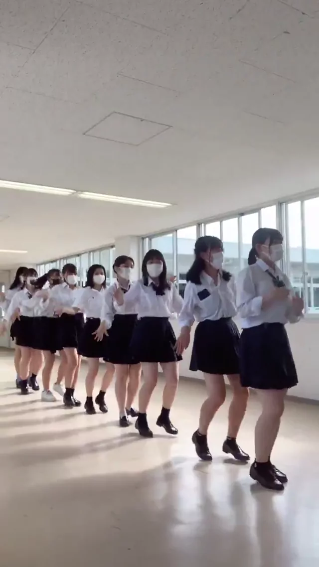 @yu2023s 巨乳 流出 過激 SNS流出動画 1番最後の子ツありがとう シーン4