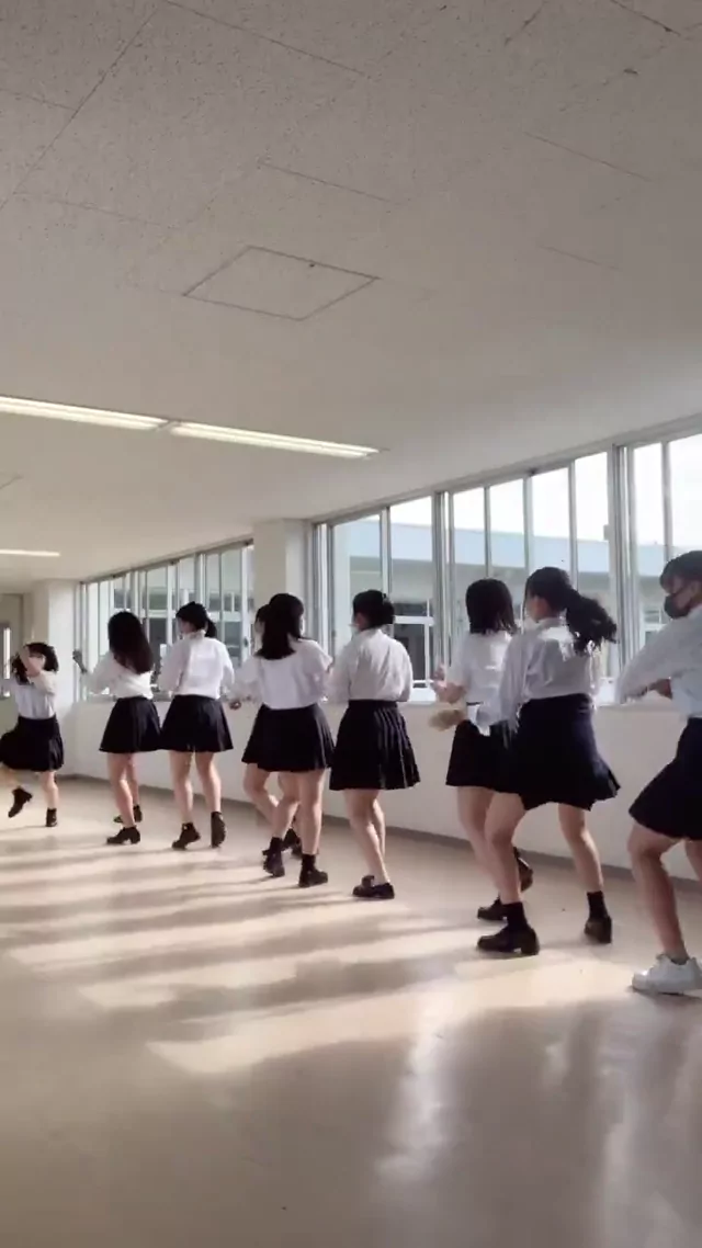 @yu2023s 巨乳 流出 過激 SNS流出動画 1番最後の子ツありがとう シーン9