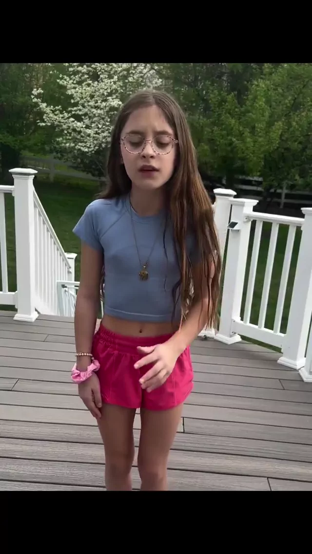 @dijitalgastecom 女子大生 コスプレ 最新 SNS流出動画 @dijitalgastecom の投稿動画 シーン6