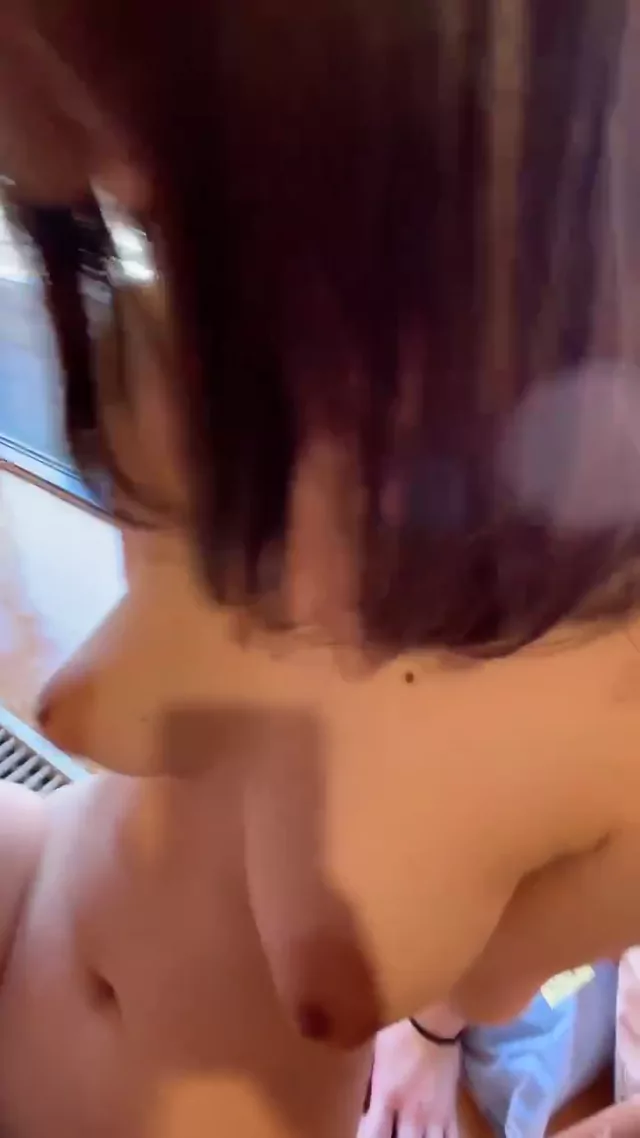 巨乳 露出 完全素人 裏アカ動画 巨乳 露出 完全素人 裏アカ動画 シーン7