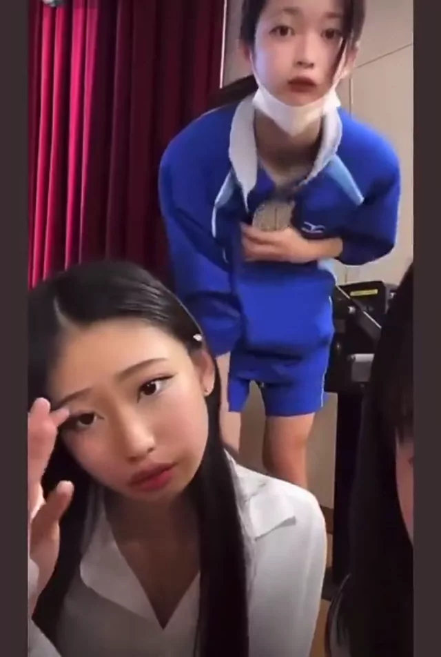 @liveotakara 女子大生 中出し 最新 Twitterエロ動画 #TikTokLIVE #インスタライブ シーン10