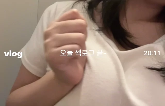 @ariiraboo 巨乳 フェラ 最新 Twitterエロ動画 @ariiraboo の投稿動画 シーン10
