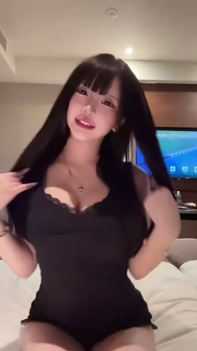 @ie9jr 美人OL オナニー 過激 Twitterエロ動画 @ie9jr の投稿動画 シーン9