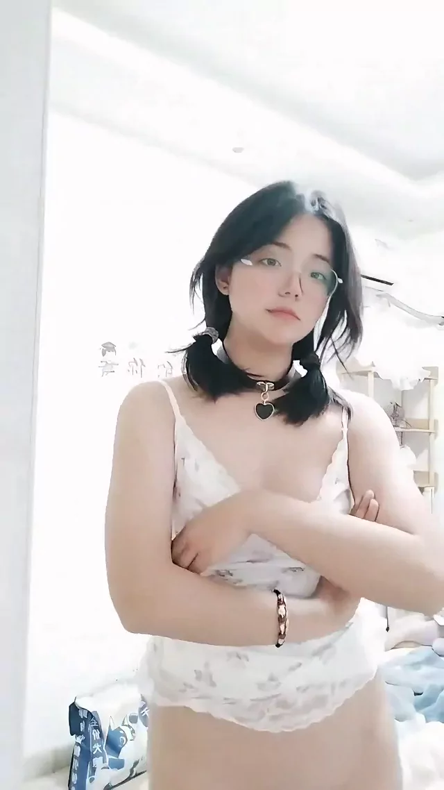 @xVictorialynnx 巨乳 ハメ撮り 必見 X動画 @xVictorialynnx の投稿動画 シーン8