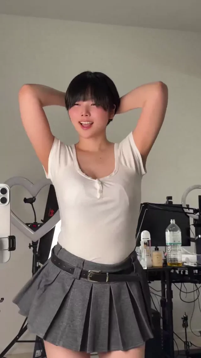 パイパン コスプレ 厳選 裏アカ動画 パイパン コスプレ 厳選 裏アカ動画 シーン6