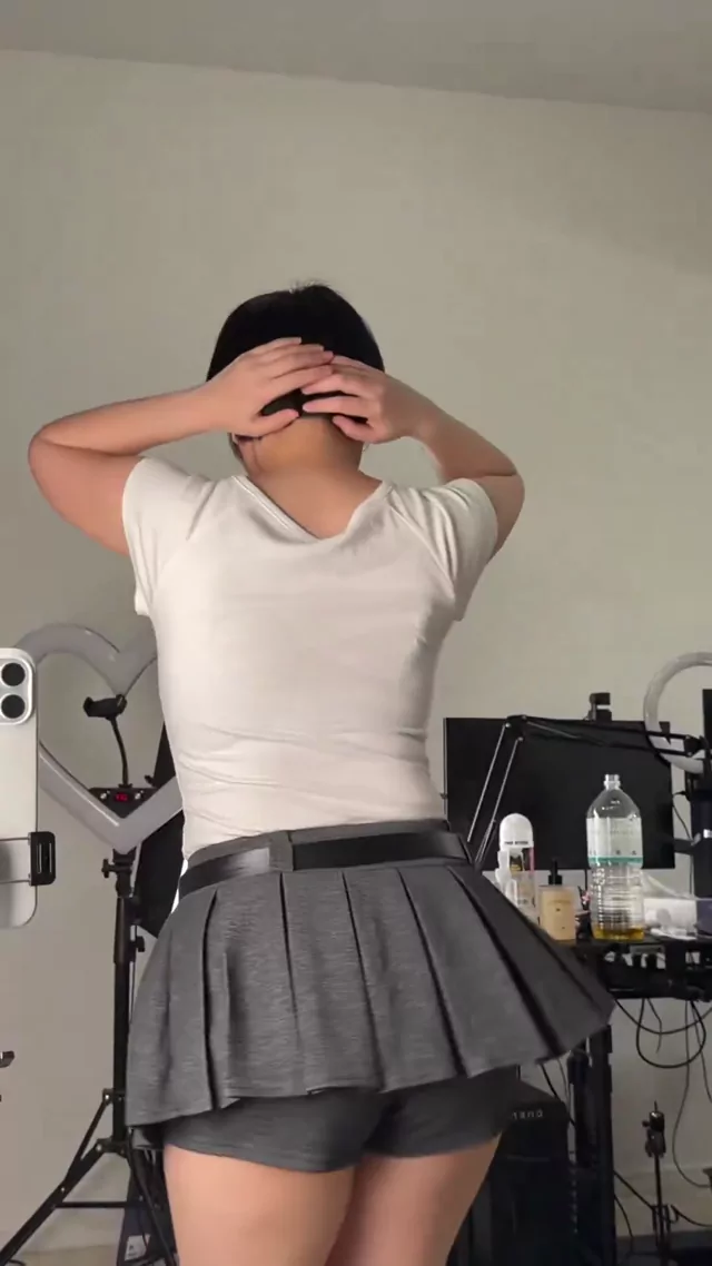 パイパン コスプレ 厳選 裏アカ動画 パイパン コスプレ 厳選 裏アカ動画 シーン8