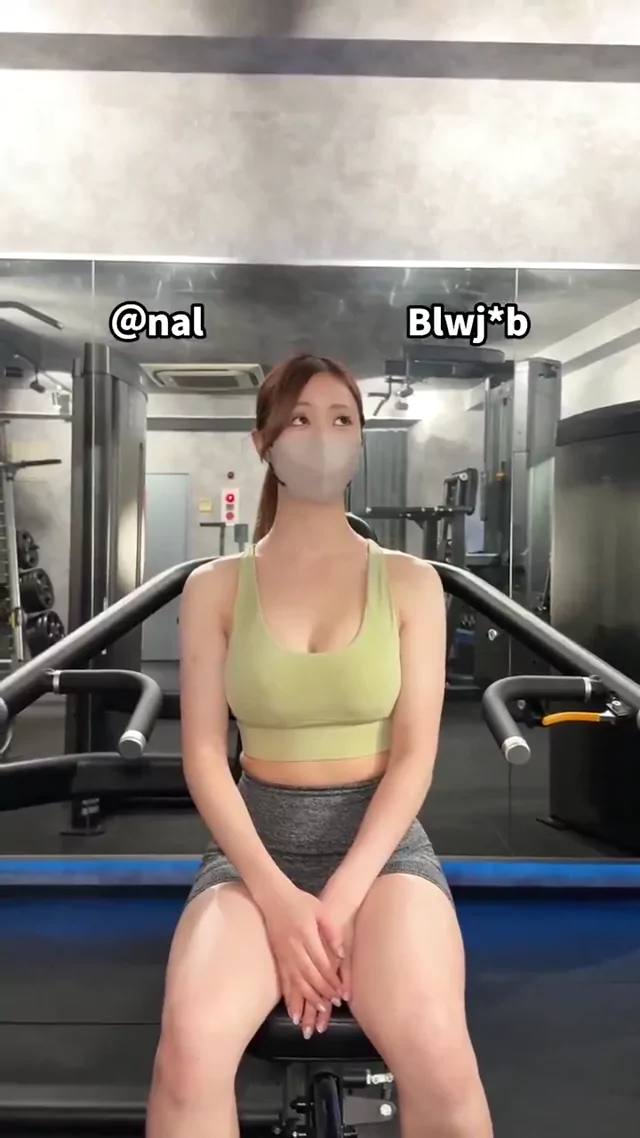 @rino_motewoman 巨乳 コスプレ 必見 X動画 @rino_motewoman の投稿動画 シーン2