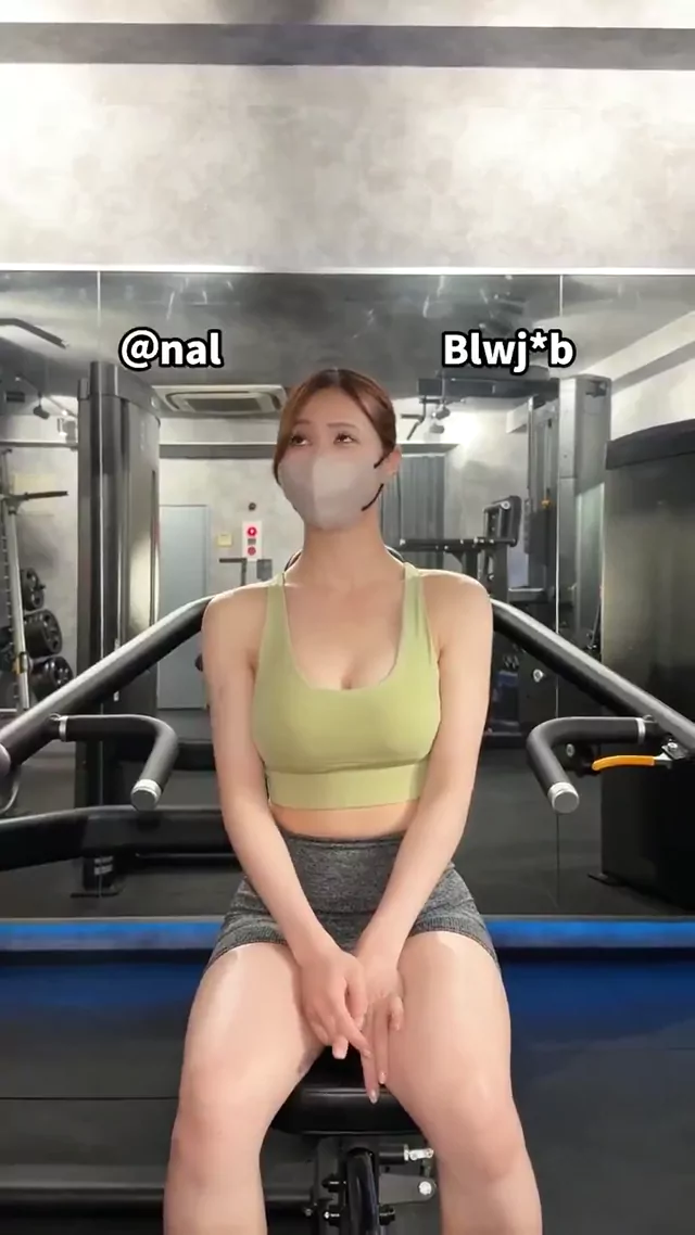 @rino_motewoman 巨乳 コスプレ 必見 X動画 @rino_motewoman の投稿動画 シーン9