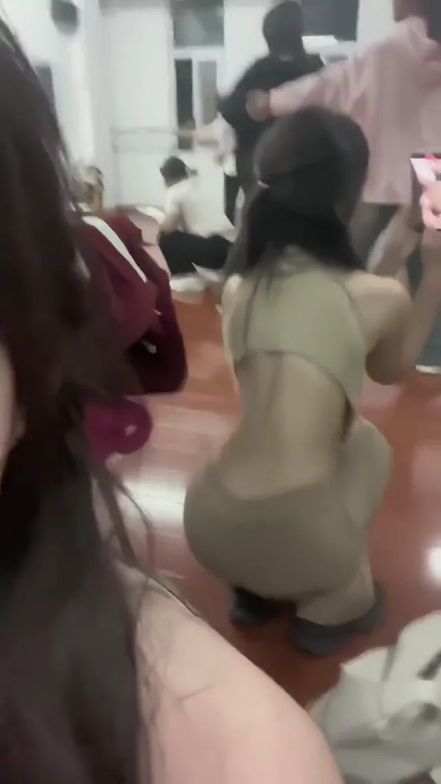 @maikeleaholic ギャル 騎乗位 神回 X動画 @maikeleaholic の投稿動画 シーン10