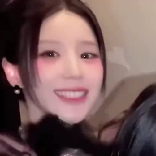 @luvpysomuch 美少女 コスプレ 必見 X動画 @luvpysomuch の投稿動画 シーン8
