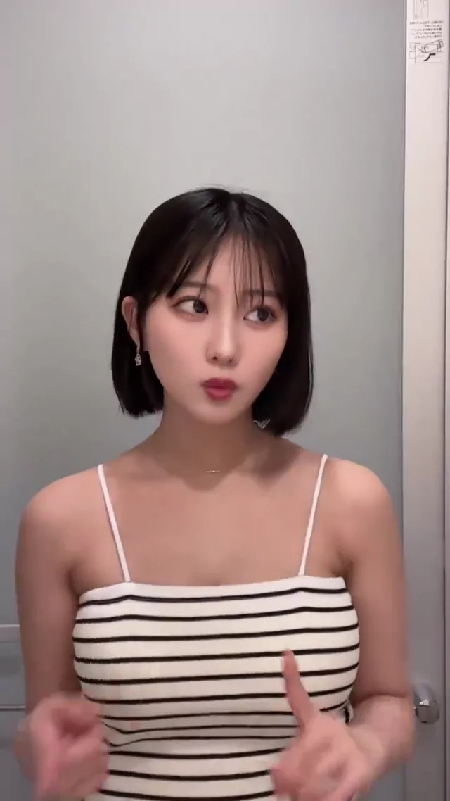 @mikurindog パイパン 騎乗位 完全素人 投稿エロ動画 はーい、大好き? #田中美久 #みくりん シーン8