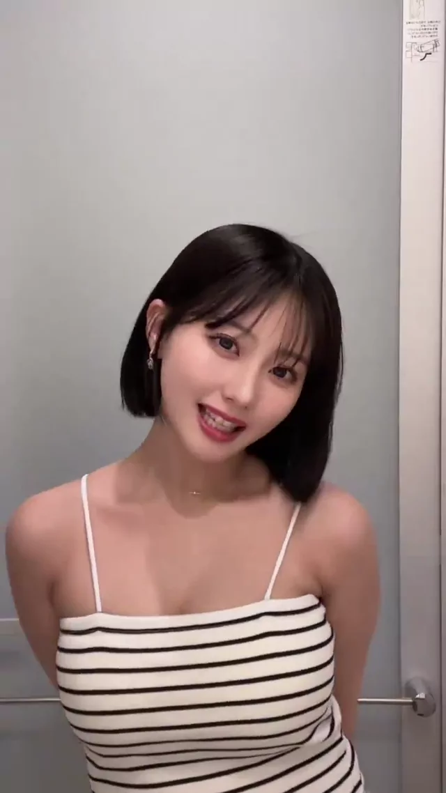 @mikurindog パイパン 騎乗位 完全素人 投稿エロ動画 はーい、大好き? #田中美久 #みくりん シーン10