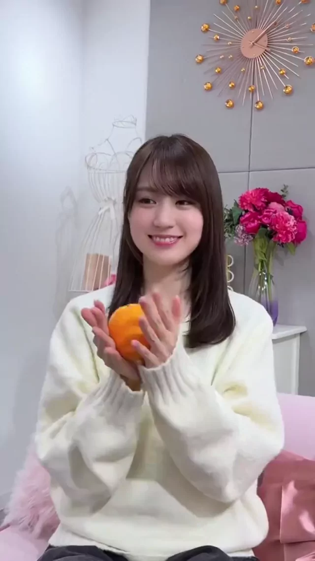 @tere_zam512 美人OL コスプレ 必見 投稿エロ動画 @tere_zam512 の投稿動画 シーン1