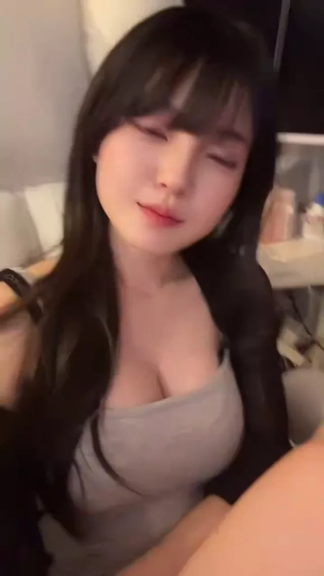 @u77o9p 人妻 潮吹き 高画質 裏アカ動画 @u77o9p の投稿動画 シーン3