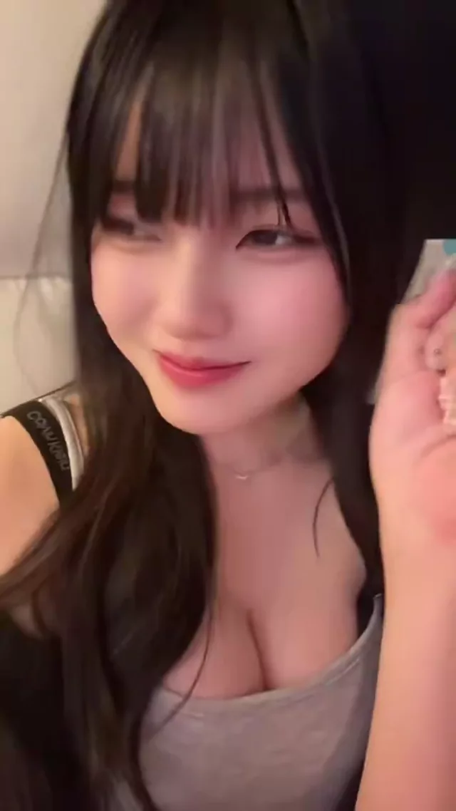 @u77o9p 人妻 潮吹き 高画質 裏アカ動画 @u77o9p の投稿動画 シーン6