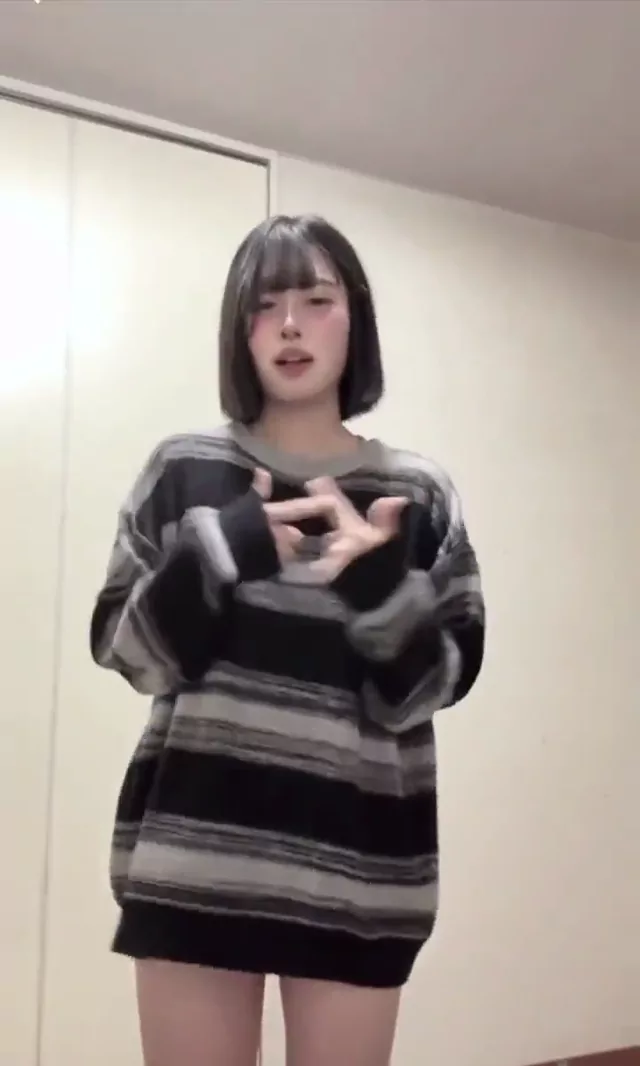 @userbadman 巨乳 オナニー 必見 SNS流出動画 @userbadman の投稿動画 シーン1