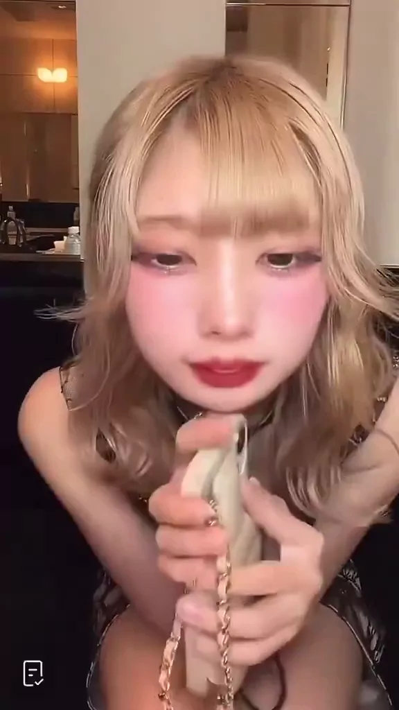 @nindama1984 美人OL 流出 神回 X動画 @nindama1984 の投稿動画 シーン3