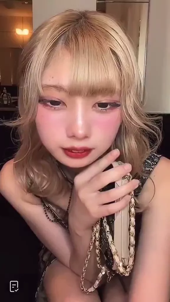 @nindama1984 美人OL 流出 神回 X動画 @nindama1984 の投稿動画 シーン5