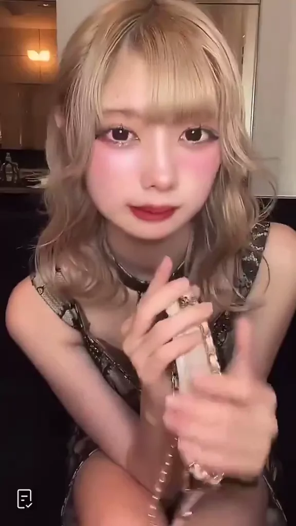 @nindama1984 美人OL 流出 神回 X動画 @nindama1984 の投稿動画 シーン7