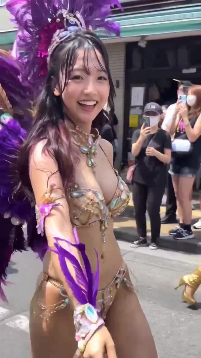 @torotoromoney ギャル 騎乗位 完全素人 Twitterエロ動画 @torotoromoney の投稿動画 シーン5