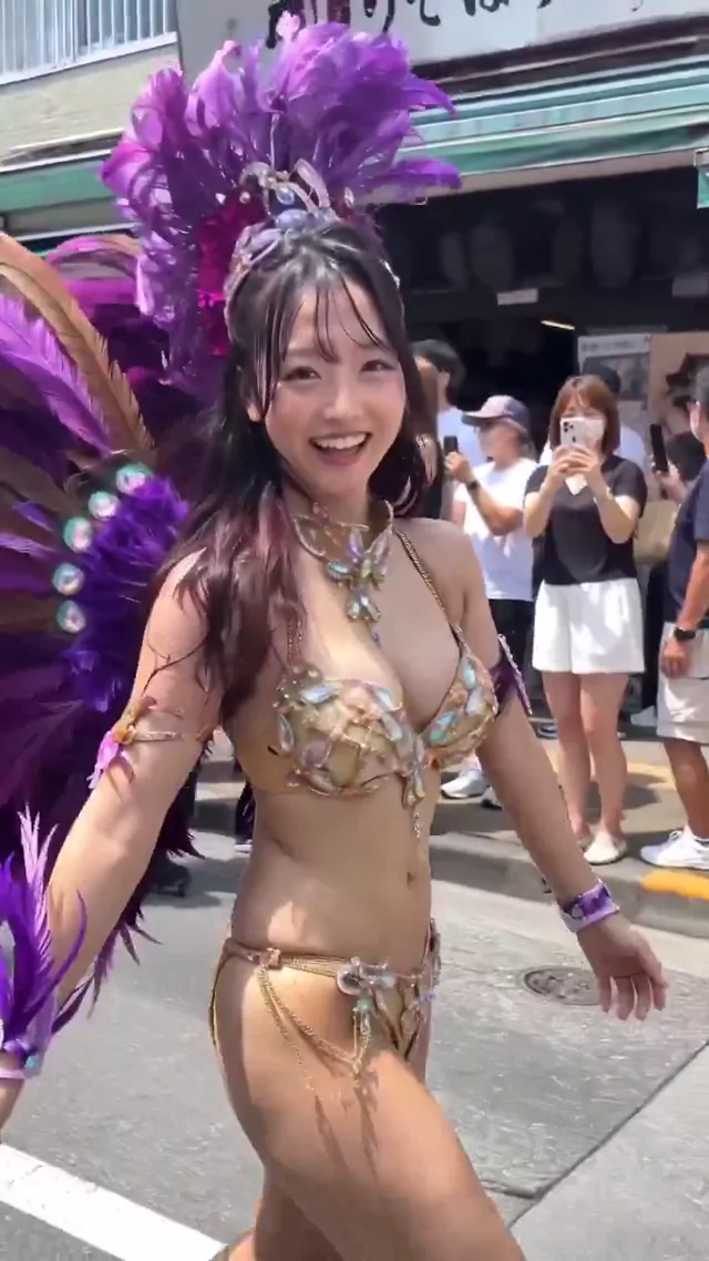 @torotoromoney ギャル 騎乗位 完全素人 Twitterエロ動画 @torotoromoney の投稿動画 シーン6