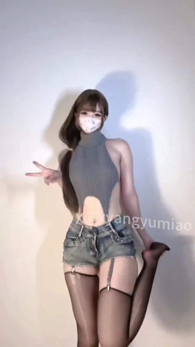 @xyangyumiao 美少女 中出し リアル 投稿エロ動画 @xyangyumiao の投稿動画 シーン1