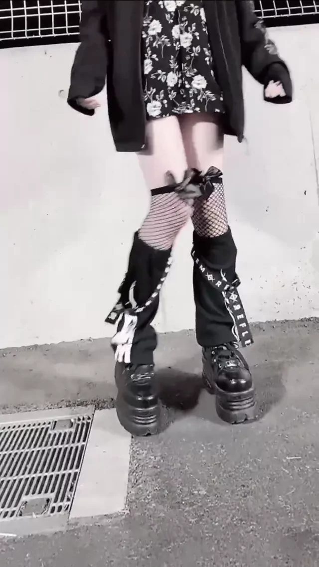 @Qillb_ 美人OL フェラ 完全素人 X動画 しろすべ シーン3