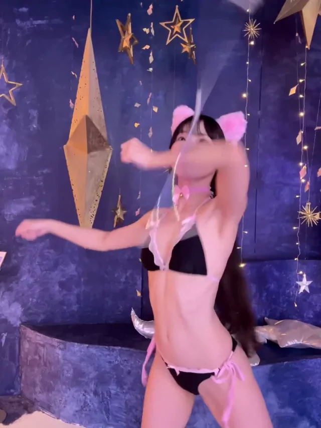 @mahironakamura 美少女 中出し 完全素人 投稿エロ動画 おにゃすみ #グラドル特技部 #くるくる動画 #仲 シーン7