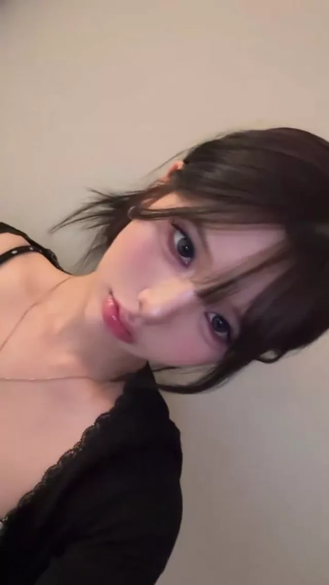 @zddshuu 美人OL 潮吹き 過激 Twitterエロ動画 @zddshuu の投稿動画 シーン1