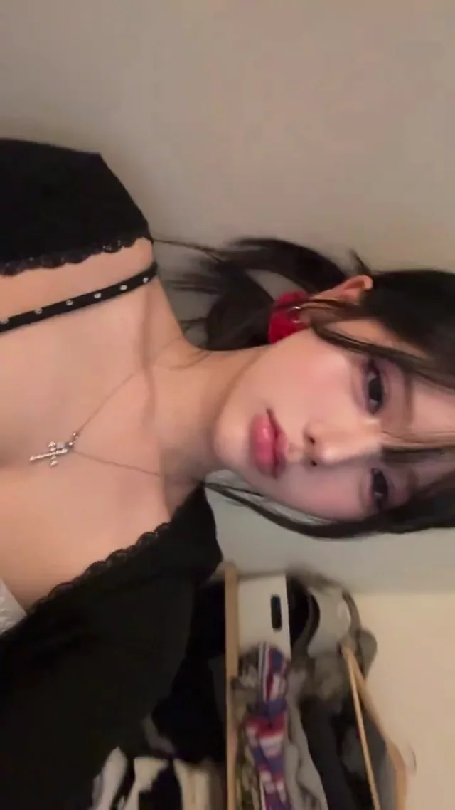 @zddshuu 美人OL 潮吹き 過激 Twitterエロ動画 @zddshuu の投稿動画 シーン10