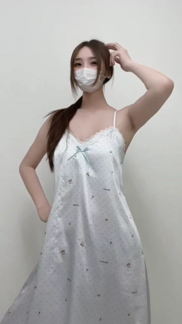 @cadd0600 清楚系 コスプレ 話題 SNS流出動画 @cadd0600 の投稿動画 シーン4