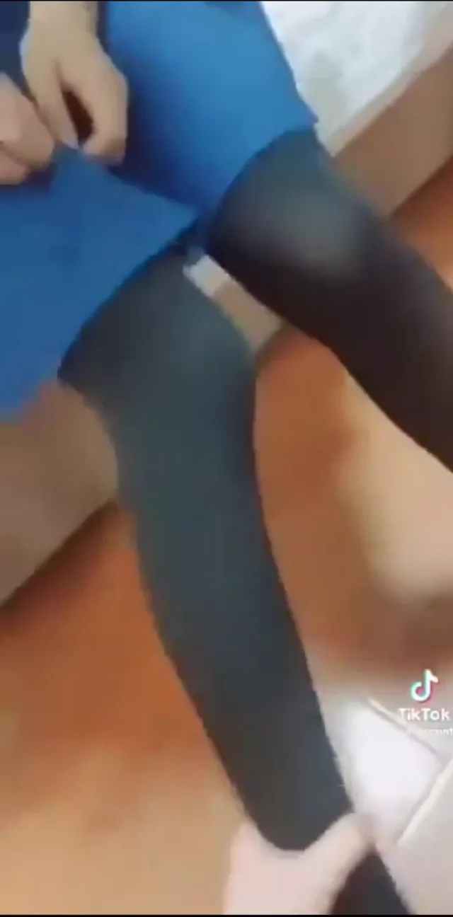 @kurosekaianime 巨乳 コスプレ 完全素人 裏アカ動画 @kurosekaianime の投稿動画 シーン8