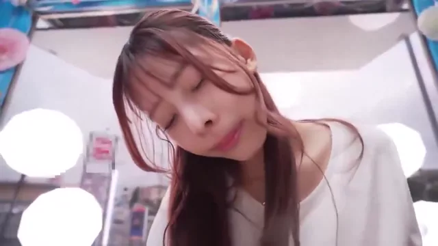 @erotaqbin スレンダー 騎乗位 完全素人 Twitterエロ動画 @erotaqbin の投稿動画 シーン5