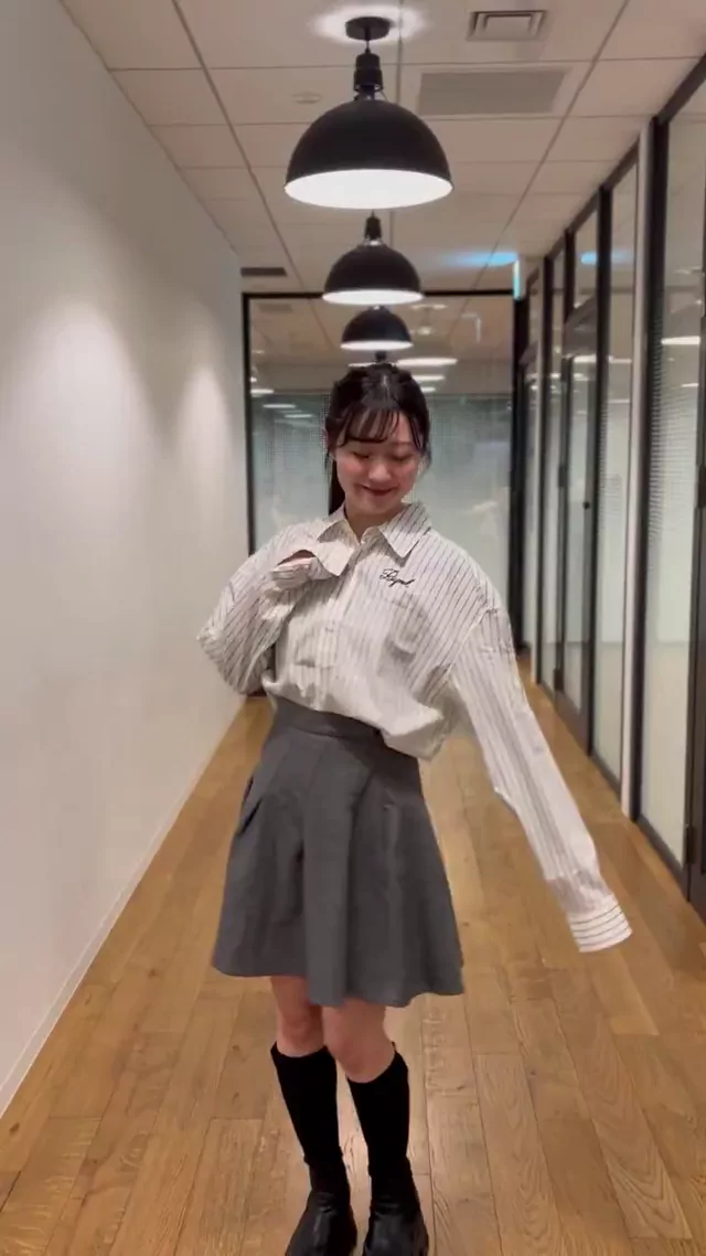 @1tsuki_yurik0 女子大生 フェラ 高画質 SNS流出動画 ReZARDを158cmが着てみた！ シャツイン シャツア シーン6
