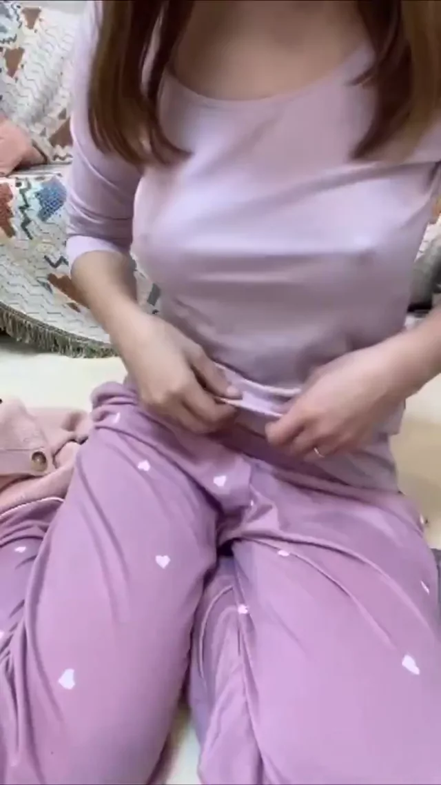 @maruipurin45 パイパン 個人撮影 神回 投稿エロ動画 お腹縦に割れる未来、 うちの家系には実装され シーン2