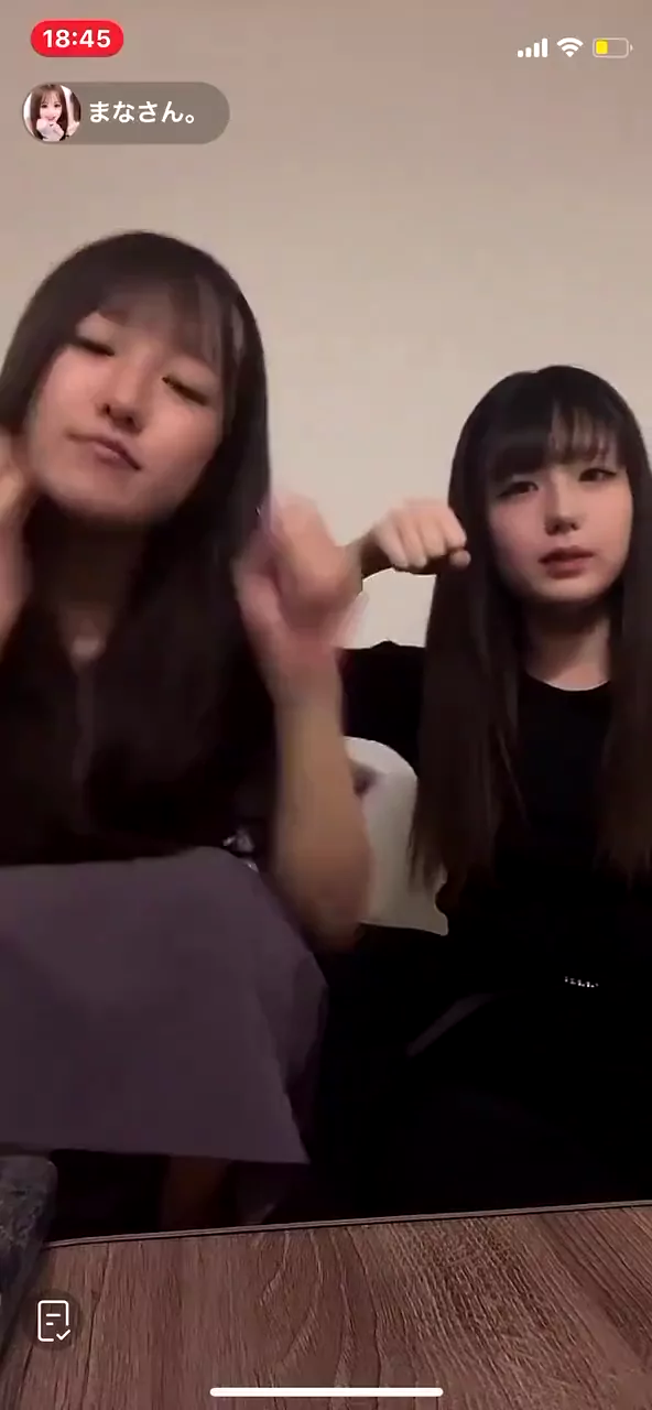 @love_love440 巨乳 流出 完全素人 SNS流出動画 @love_love440 の投稿動画 シーン1
