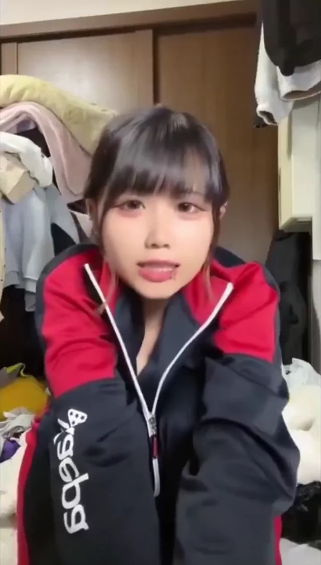 @murl00 パイパン 流出 激シコ 裏アカ動画 @murl00 の投稿動画 シーン1