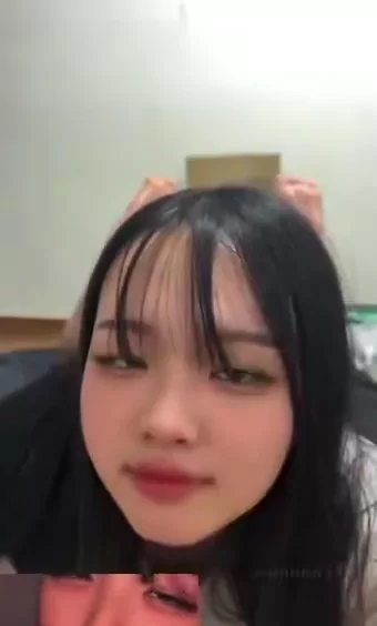 @mimi4545_ 女子大生 オナニー 必見 Twitterエロ動画 @mimi4545_ の投稿動画 シーン1