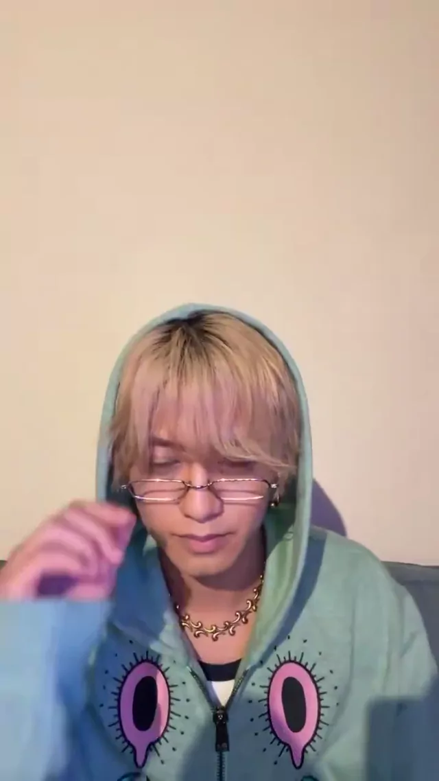 @43kaito__ 女子大生 潮吹き 話題 Twitterエロ動画 @43kaito__ の投稿動画 シーン3