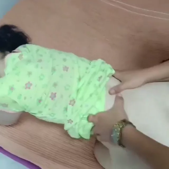 @fahl_yemensanaa スレンダー フェラ 神回 Twitterエロ動画 @fahl_yemensanaa の投稿動画 シーン2