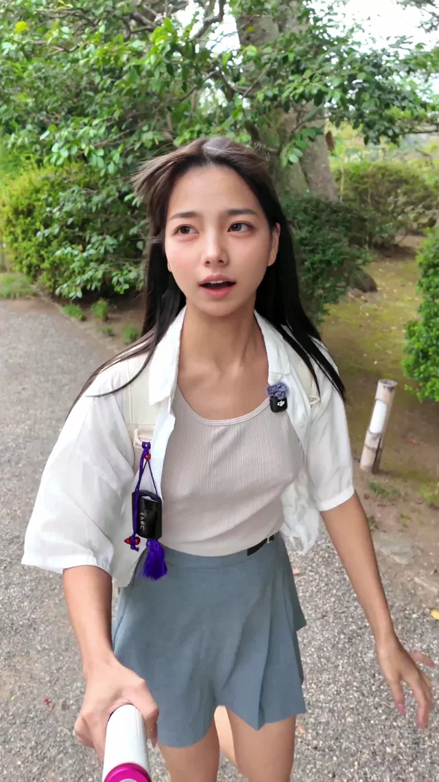 @ohasuyaa 人妻 個人撮影 完全素人 SNS流出動画 好文亭制覇した〜！? #偕楽園 シーン9