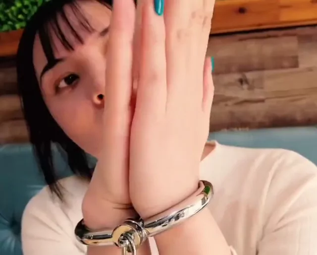 @RopeyAllan スレンダー 個人撮影 過激 Twitterエロ動画 @RopeyAllan の投稿動画 シーン10