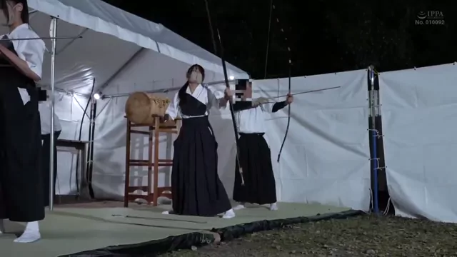 @siroto2025 スレンダー コスプレ 厳選 SNS流出動画 @siroto2025 の投稿動画 シーン6
