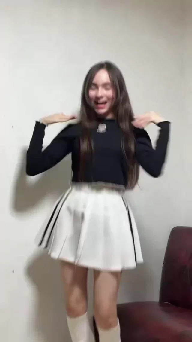 @Saara8888 女子大生 ハメ撮り 激シコ X動画 皆さんこんばんは また日付け変わってしまった(〃▽〃 シーン3
