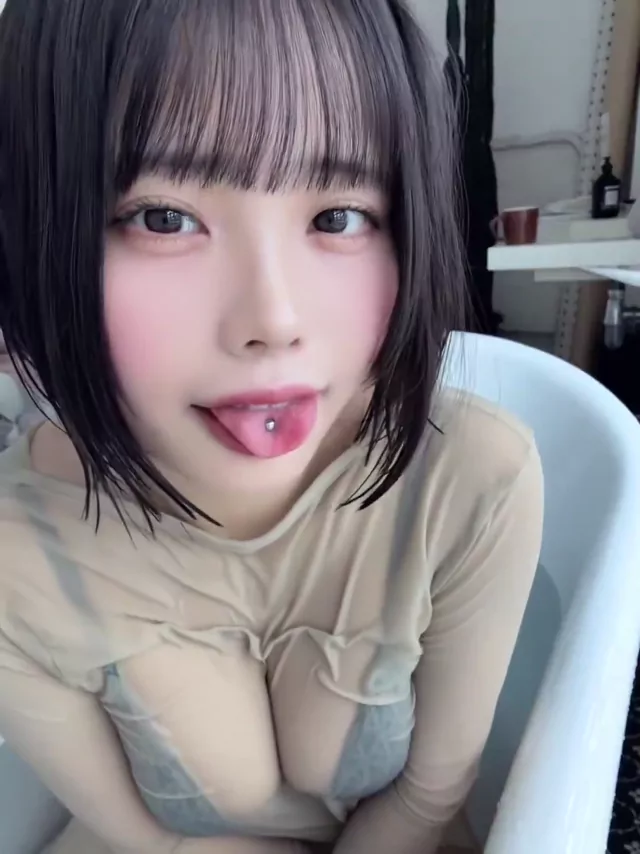 @poyodaifukuya パイパン 中出し 完全素人 SNS流出動画 @poyodaifukuya の投稿動画 シーン6