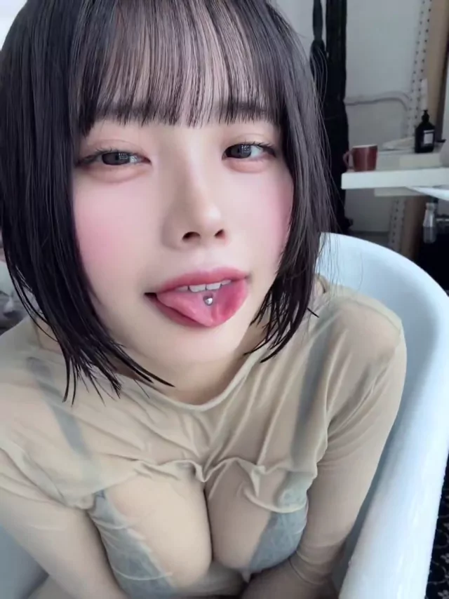 @poyodaifukuya パイパン 中出し 完全素人 SNS流出動画 @poyodaifukuya の投稿動画 シーン7