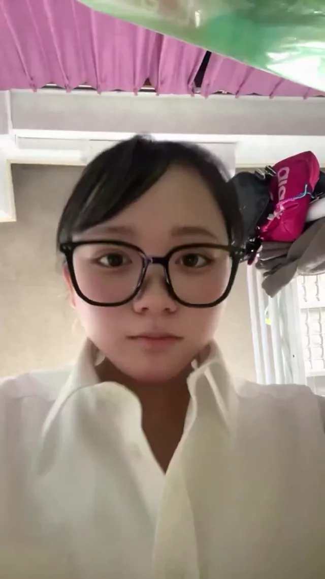 @AnaMiller14370 人妻 流出 高画質 裏アカ動画 「どんな気持ちで撮ってるのかだけ教えてほしい」と全国 シーン8