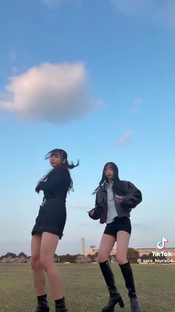 @3dpqv ギャル 流出 リアル 裏アカ動画 @3dpqv の投稿動画 シーン3